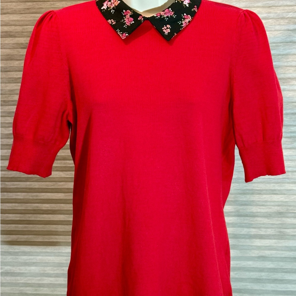 CeCe Red Short-Sleeve Knit Top with Black Floral Peter Pan Collar